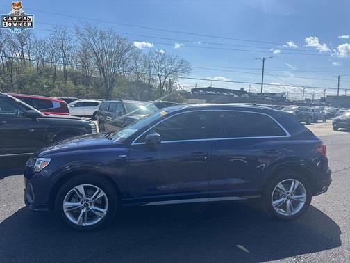 2024 Audi Q3 Premium 45 TFSI S line quattro Tiptronic