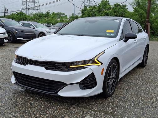 2022 Kia K5 GT