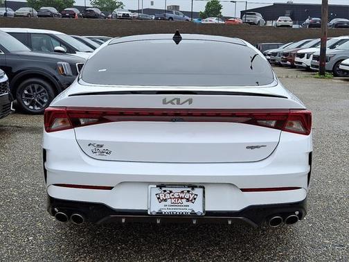 2022 Kia K5 GT