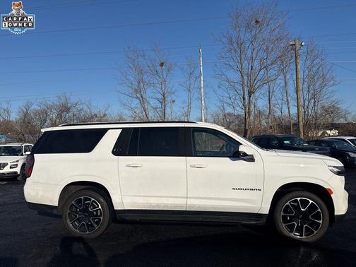 2024 Chevrolet Suburban RST