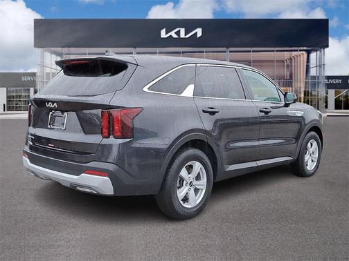 2025 Kia Sorento LX