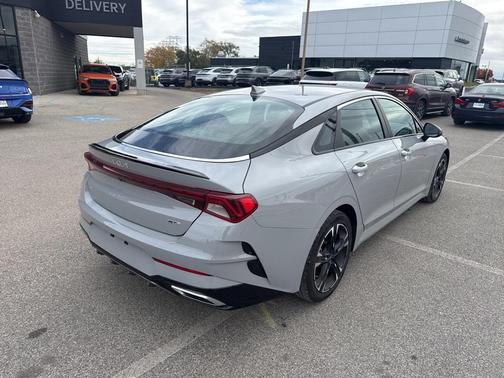 2024 Kia K5 GT-Line