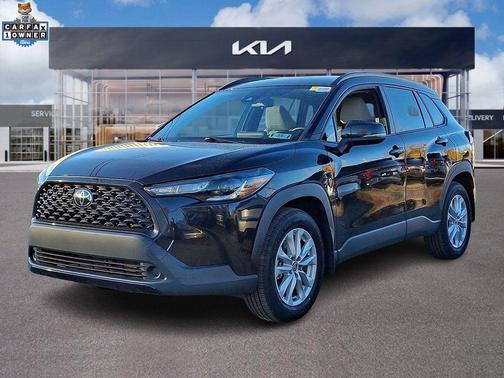 2022 Toyota Corolla Cross LE