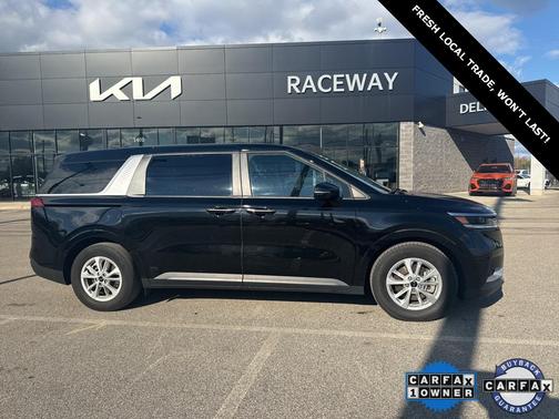 2023 Kia Carnival LX