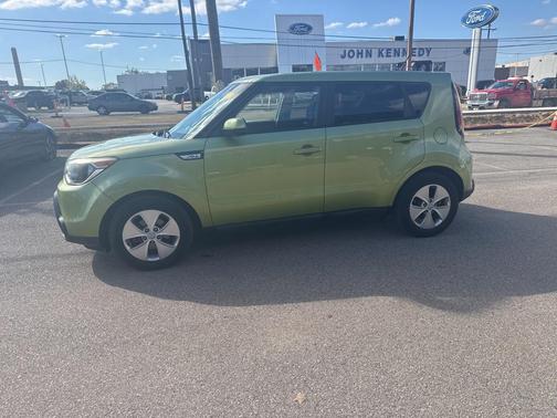 2015 Kia Soul Base