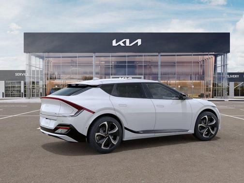 Snow White Pearl 2024 Kia EV6 GT-Line