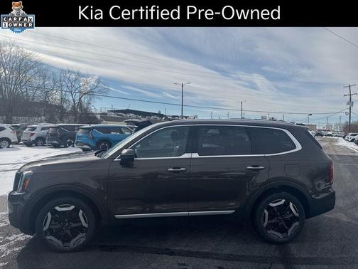 2023 Kia Telluride S
