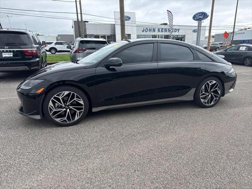 2023 Hyundai IONIQ 6 SEL