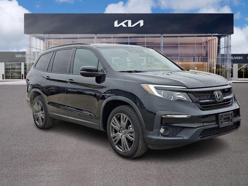 2022 Honda Pilot AWD Sport