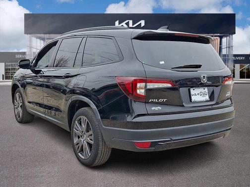 2022 Honda Pilot AWD Sport