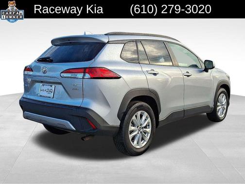 2023 Toyota Corolla Cross LE