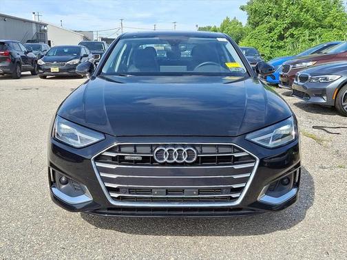 2022 Audi A4 40 Premium