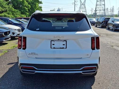 2023 Kia Sorento Hybrid EX
