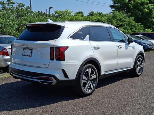 2023 Kia Sorento Hybrid EX