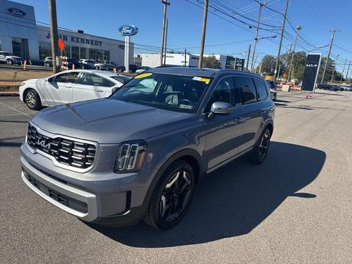 2023 Kia Telluride S