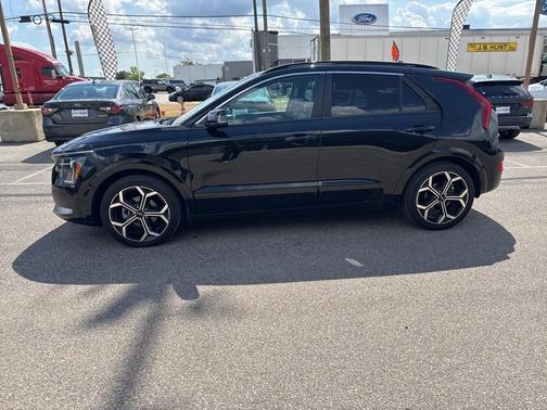 2023 Kia Niro Touring
