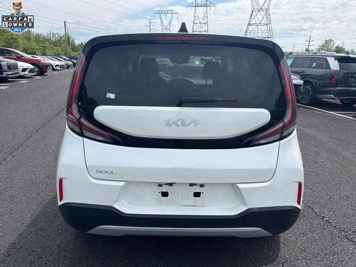 Snow White Pearl 2023 Kia Soul S