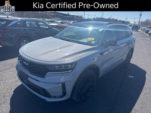 Wolf Gray 2023 Kia Sorento SX