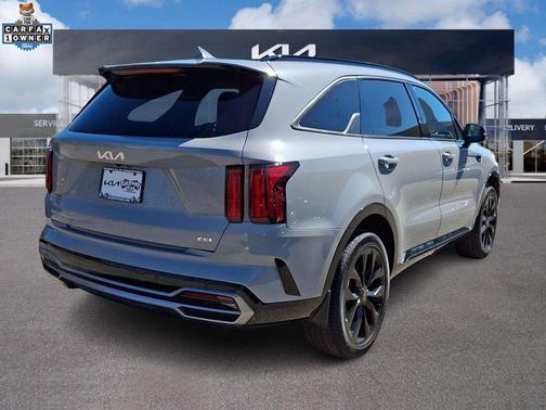 2023 Kia Sorento SX