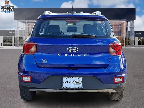 2023 Hyundai VENUE Limited