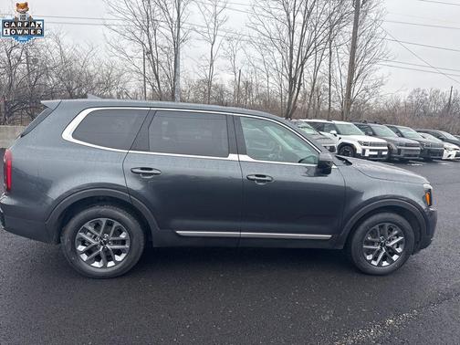 2024 Kia Telluride LX