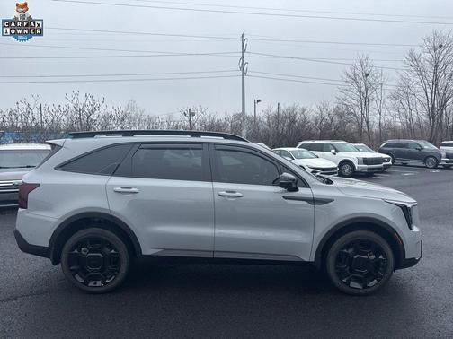 2025 Kia Sorento SX