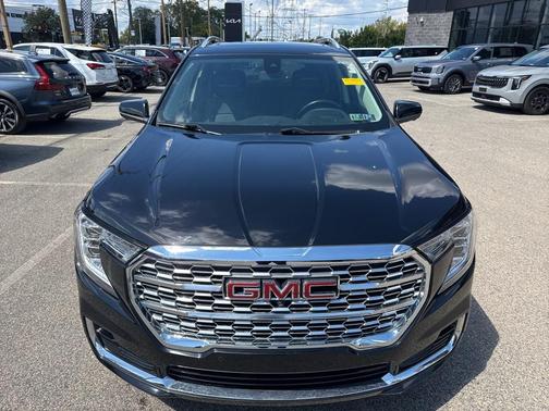 2022 GMC Terrain Denali