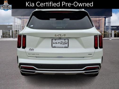 Snow White Pearl 2023 Kia Sorento Hybrid EX