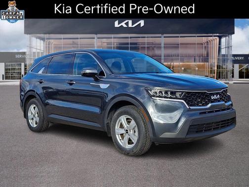 2022 Kia Sorento LX
