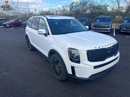 Glacial White Pearl 2021 Kia Telluride EX