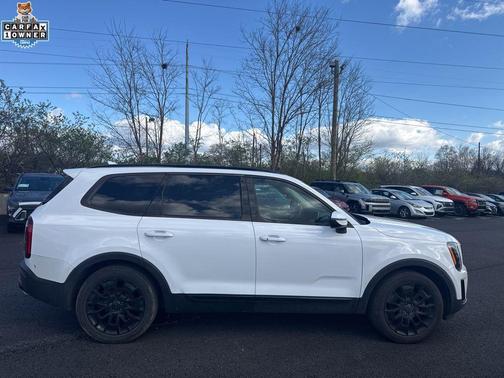 Glacial White Pearl 2021 Kia Telluride EX