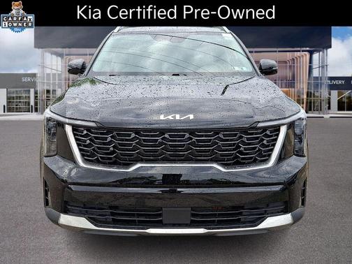 Ebony Black 2025 Kia Sorento S