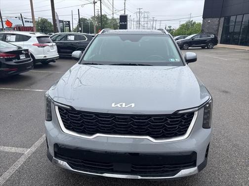 2024 Kia Sorento S