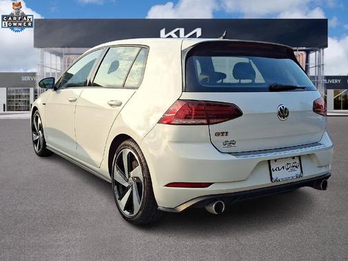 Pure White 2020 Volkswagen Golf GTI 2.0T SE