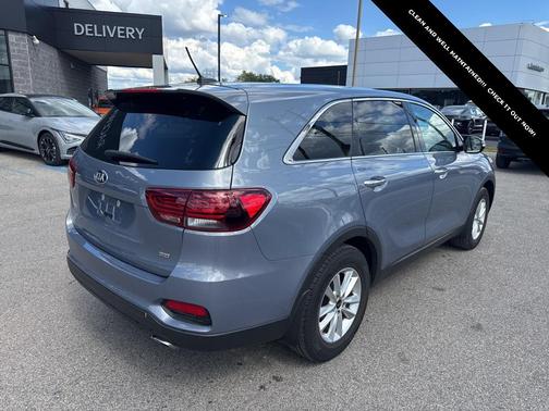 2020 Kia Sorento LX