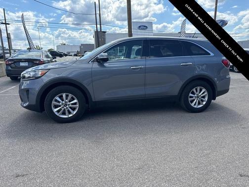 2020 Kia Sorento LX