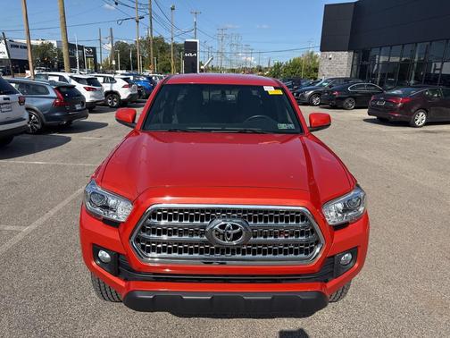 2017 Toyota Tacoma SR5