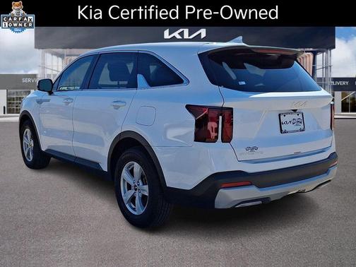 Glacial White Pearl 2025 Kia Sorento LX