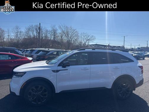 Glacial White Pearl 2023 Kia Sorento EX
