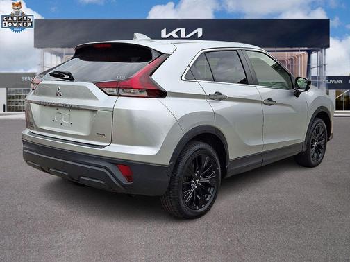 Silver 2022 Mitsubishi Eclipse Cross LE
