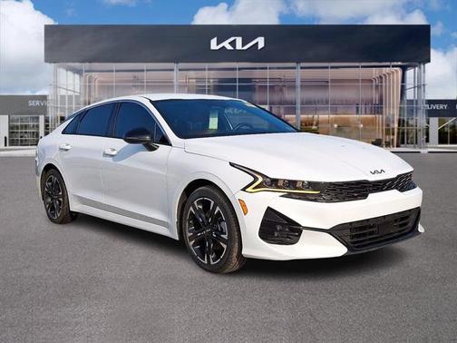 2024 Kia K5 GT-Line