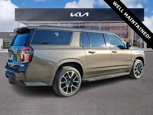 2021 Chevrolet Suburban RST