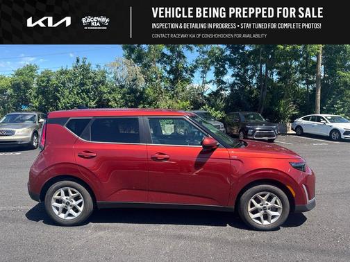 Mars Orange 2023 Kia Soul LX
