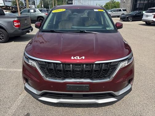 2023 Kia Carnival EX