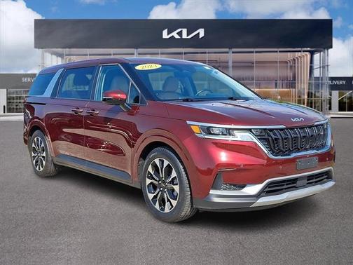 2023 Kia Carnival EX