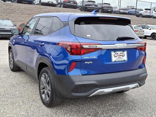 2023 Kia Seltos LX