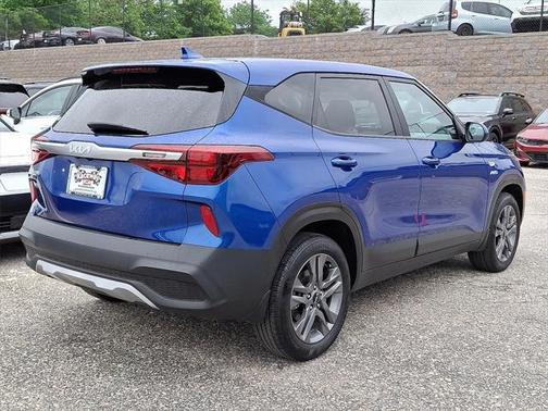 2023 Kia Seltos LX