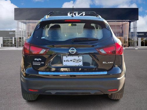 2018 Nissan Rogue Sport SL