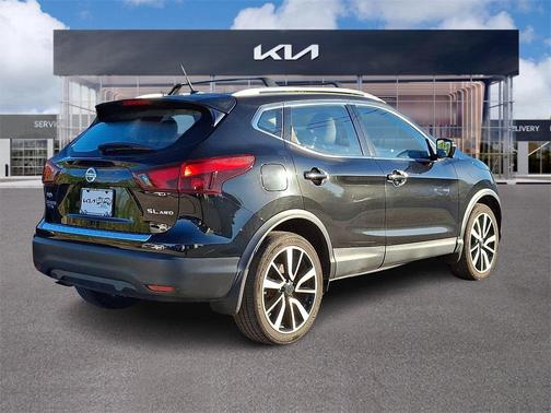 2018 Nissan Rogue Sport SL