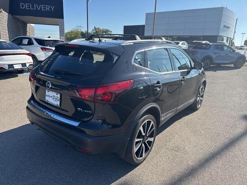 2018 Nissan Rogue Sport SL